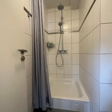 Cozy - Bad Soden - Free Parking Bad Soden am Taunus