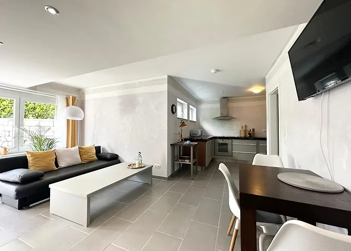 Cozy - Bad Soden - Free Parking Apartment