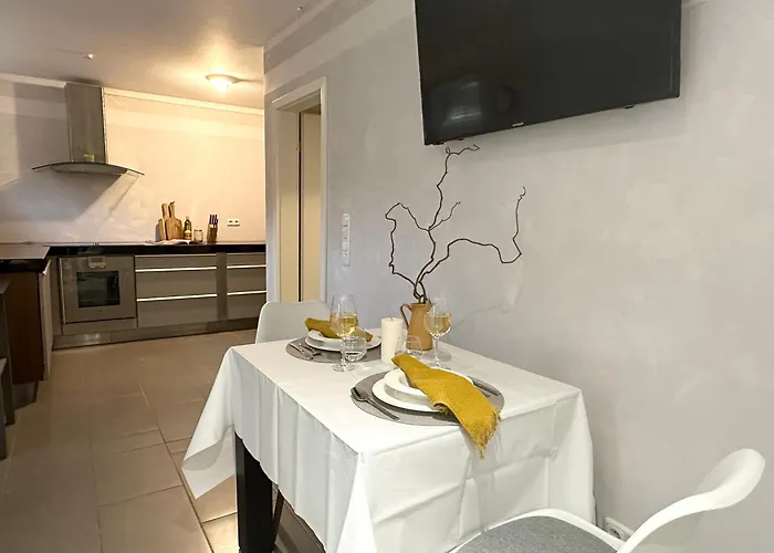 Cozy - Bad Soden - Free Parking Apartment *